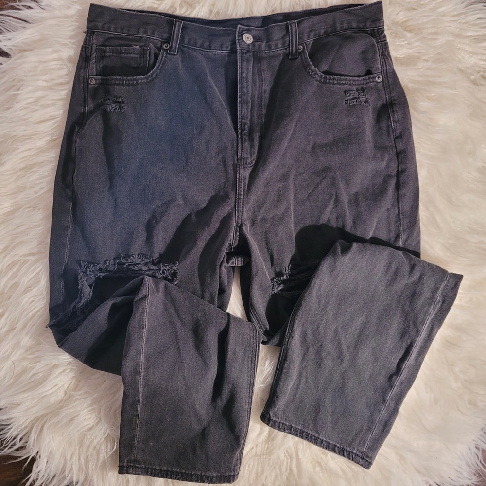 black american eagle mom jeans